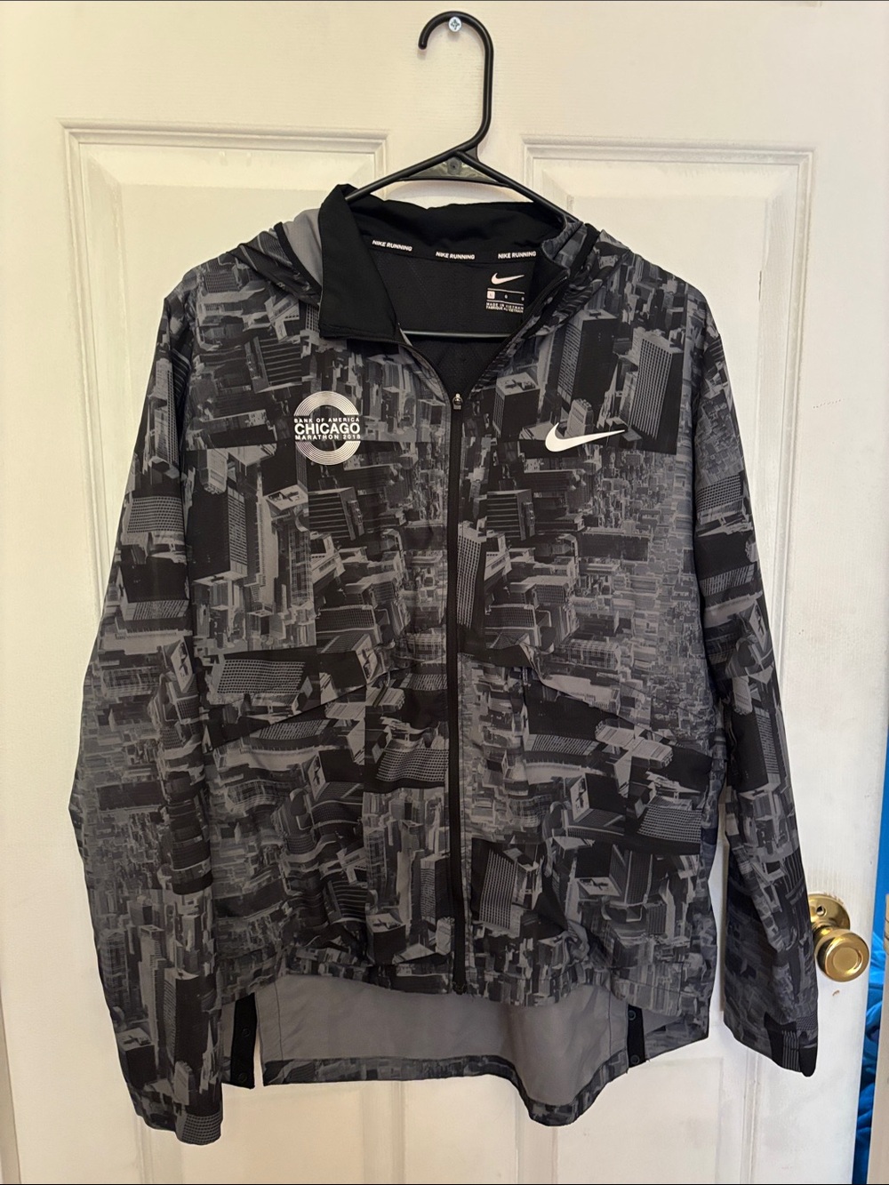 Women’s Nike Women’s Chicago Windbreaker